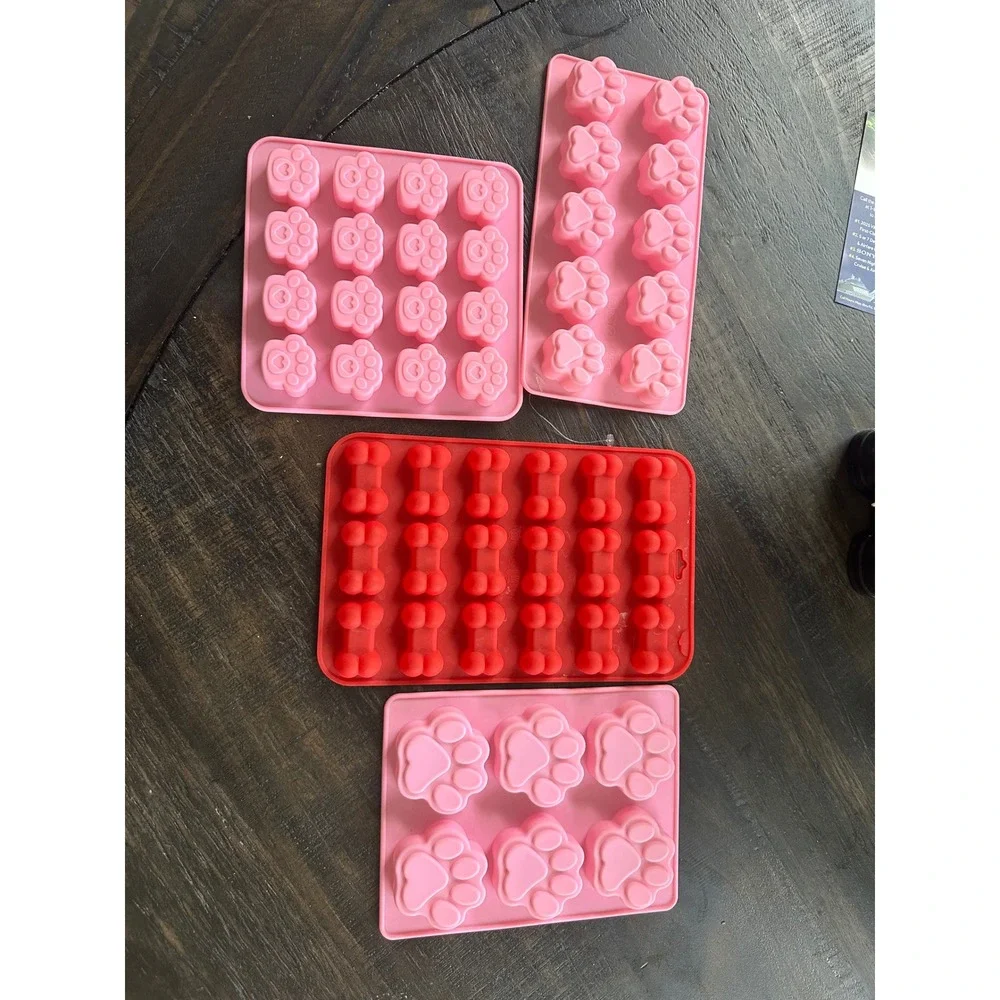 Silicone‎ Dog Treat Molds Baking Molds Paw Bone Flower Shapes for Pets